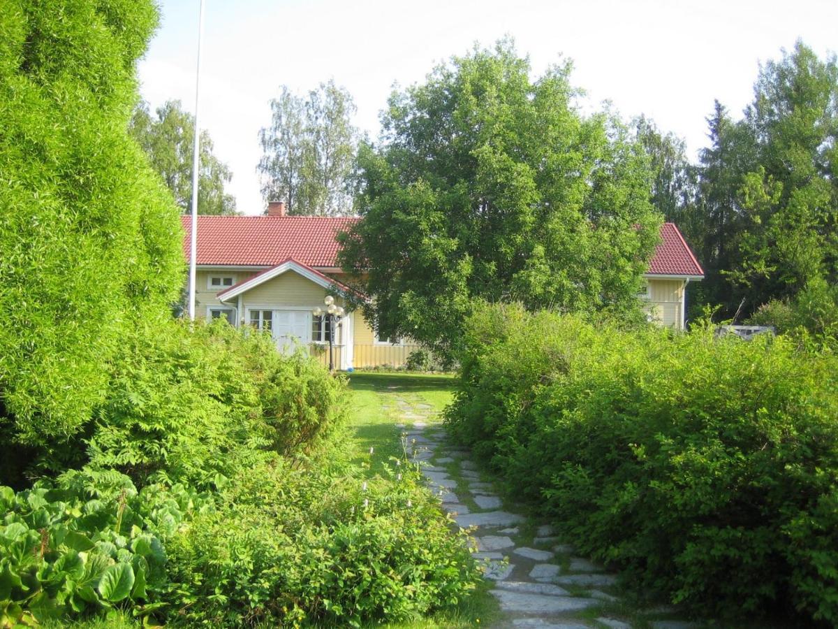Rauhalan Kievari Karsamaki Exterior photo